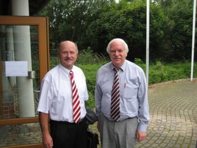 Der Leiter des Verfassungsschutzes Schleswig-Holstein zusammen mit Ingo Claßen, Vorsitzender der SPD Dassendorf